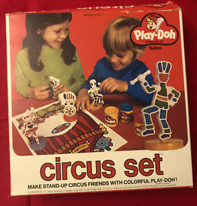 Play-Doh Circus Set 1975 New Open Box Kenner