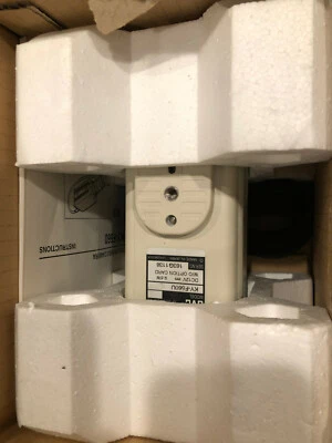 New open box! JVC KY-F560U 1/2-Inch 3 CCD High-Resolution Industrial Camera  - Image 1 of 4