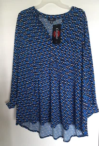 NWT Cocomo Wome's Geo Print PinTuck Top Blouse Tunic Plus Size 3X NEW - Picture 1 of 3