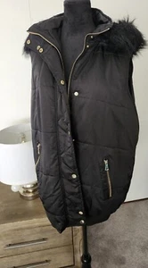 C&c California Black Faux Fur Puffer Hoodie Vest Size M - Picture 1 of 4
