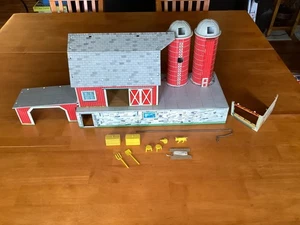 Vintage Marx Platform Barn Tin Playset Great Condition!! - Picture 1 of 16