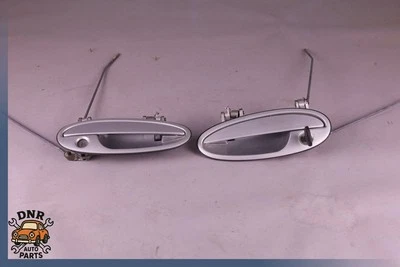 97-04 CHEVROLET CORVETTE C5 SET OF 2 LEFT/RIGHT DOOR EXTERIOR HANDLE OEM W/ KEY - Image 1 of 4