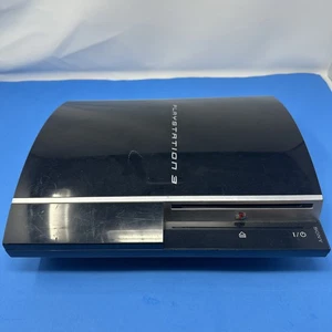 Consola de sistema Sony PlayStation 3 CECHP01 Fat PS3 negra solo para piezas de reparación - Imagen 1 de 8