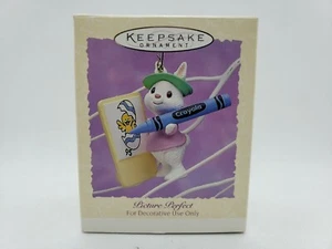 NIB VTG 1995 CRAYOLA CRAYON PICTURE PERFECT Hallmark Keepsake Ornament RABBIT - Foto 1 di 7