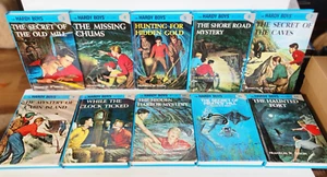 Lot 10 The Hardy Boys Mysteries HC Books Franklin W Dixon Glossy Flashlight - Picture 1 of 7