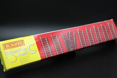 Hornby R8223 Set espansione Pack C: OO / HO Scale - Immagine 1 di 4