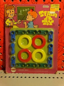 Vintage 1971 Mego Corp Teach A Toy rings & links 5 and dime store 24pcs "Rare" - Picture 1 of 8