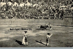 VIntage Postcard-Bull Fight, Mexico City, Mexico - Picture 1 of 2