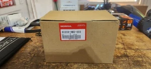 Axle bearing carrier assy. Honda fourtrax TRX250X/TRX300EX 1987-2009 52200-HM3-0 - Picture 1 of 2