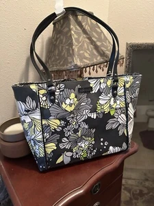 NWT SAK Sakroots Yellow & Slate Gray Flower Blossom METRO Tote Purse Bag NEW - Picture 1 of 9