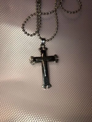 Collana da Uomo Acciaio Argentata  Croce Vintage Classica - Immagine 1 di 4