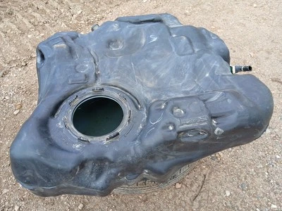 12 2013 2014 2015 2016 2017 2018 Ford Focus 2,0 L tanque de gasolina tanque de combustible BV6Z-9002-E Foto 1 de 4