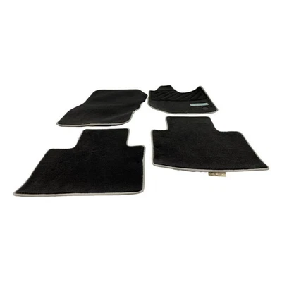 RENAULT ZOE FLOOR CARPET MATS 2019-2024 8201332647 - Image 1 of 4