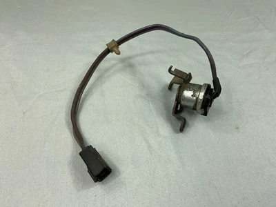 Interruptor de luz inversa GM Camaro Chevelle GTO Corvette Firebird Nova Muncie 4 velocidades Foto 1 de 4