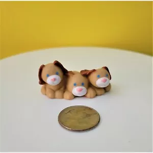 Fisher Price Loving Family Puppenhaus braun Welpen Hunde 3 in einer Reihe - Bild 1 von 3