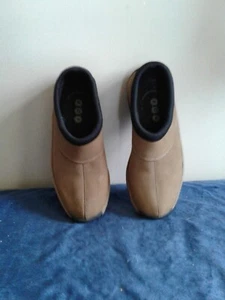 Womens HI TECH Laguna Foot Wear Size 7 Really Nice Condition  Pre Owned - Picture 1 of 4