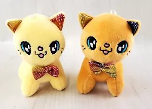 2 Plüschkatzen im Kawaii Style - Bild 1 von 4
