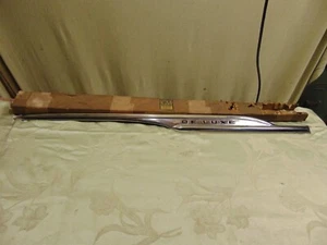 NOS GM 1951 CHEVY DELUXE FRONT FENDER MOULDING - Bild 1 von 6