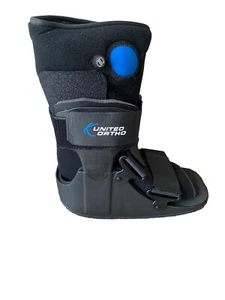 United Ortho Air Stabilizing Walking Boot Fractures Sprains Post Surgery Black S - Picture 1 of 4