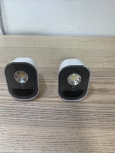 Lote Of 2Arlo Motion Alert Security Smart Light Model AL1101 (NO BATTERYS) - Picture 1 of 6