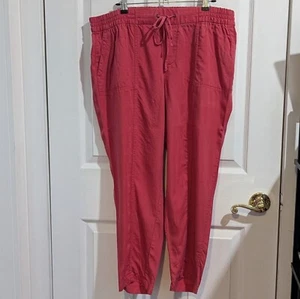 Pink cropped pants from Old Navy Large - Picture 1 of 8