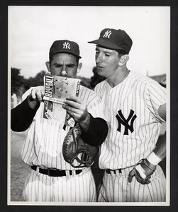 YOGI BERRA & BILLY MARTIN New York Yankees 1956 Original Photo 8 x 10 Type 1 - Picture 1 of 2