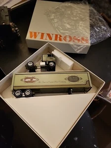 DEL-WOOD KITCHENS TRACTOR TRAILER WINROSS TRUCK - Picture 1 of 8