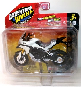 2011 MAISTO ADVENTURE WHEELS 2 WHEELERS 1:18 WHITE '10 DUCATI 1200 S MULTISTRADA - Picture 1 of 13
