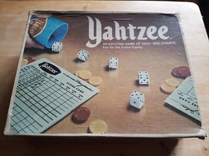 MILTON BRADLEY Lowe Vintage Yahtzee 1975 Game - Spares - Picture 1 of 6