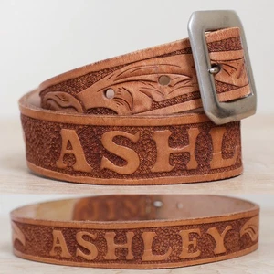 Cintura vintage in pelle lavorata con cintura "Ashley" taglia 26/60 usata lavorata a mano - Foto 1 di 9