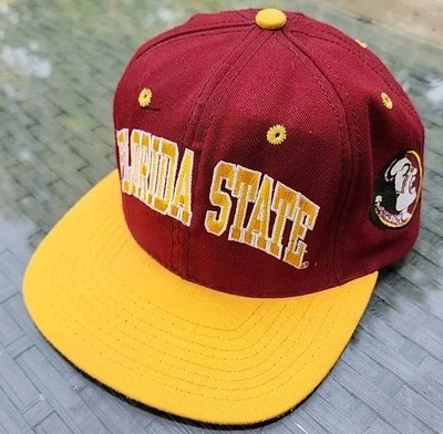Boné chapéu ajustado vintage Florida State Seminoles University Spellout 7 3/8 FSU - Imagem 1 de 4