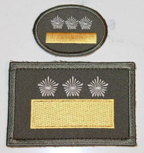 2 Stück Dienstgradabzeichen NVA Generaloberst Arm / Feldmütze - Bild 1 von 1