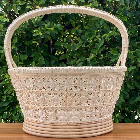 Thai Blossom Basket: Hand-Woven Bamboo and Rattan with Elegant White Floral Cover