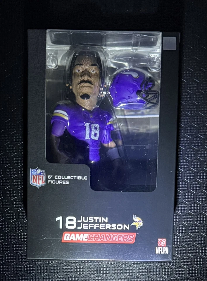 NFL JUSTIN JEFFERSON CHASE RARE REGULAR GAME CHANGER 6” VIKINGS-(2)