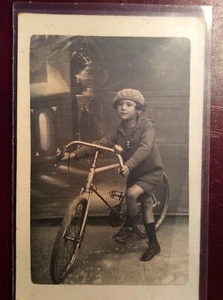 C.P.A PHOTO D'ENFANT AVEC JOUET - Imagen 1 de 2
