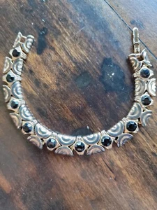 Vintage Bracelet Faux Gold Tone Costume 7" Black rhinestones tarnished Unmarked - Picture 1 of 10