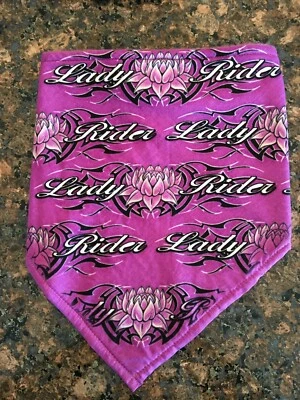 Bandana de motociclista forrada de vellón rosa Lady Rider Lotus Foto 1 de 4