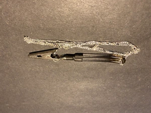2" Tabacco and Roach Clip clear acrylic shaft ,with chain - Bild 1 von 2
