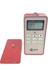 Quest Q-300 Permissible Noise Dosimeter W/ Front Cover, WORKING FREE SHIPPING - Picture 1 of 9