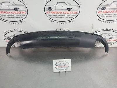 2005-06 GTO Lower Rear Bumper 'GTO' Valance Panel - OEM - Изображение 1 из 4