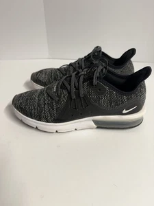 Jungen Laufschuhe schwarz Nike Air Max Sequent 3 Größe 7 Jugend 92884-001 Damen 8 - Bild 1 von 10
