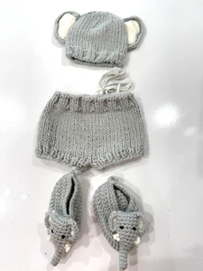 Baby 3-6 Months Crocheted Knit Elephant Booties, Hat, Diaper Cover Shorts w/tail - Picture 1 of 7