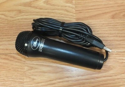 Logitech E-UR20 Disney Interactive Studios USB Wired Mic For Xbox 360, Wii, PS3  - Image 1 of 4