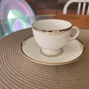 Wedgewood Cavendish Fine English Bone China Leigh Shape Cup & Saucer Brand New - Picture 1 of 5