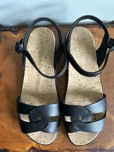 Hotter Comfort Concepts schwarze flache Leder-Sandalen NEU Knöchelriemen US-Größe 9,5 - Bild 1 von 8