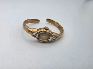 Vintage 1950er Bulova Damen "10k Gold-Filled" Armreif Armband Uhr mit 2 kleinen Diamanten - Bild 1 von 6