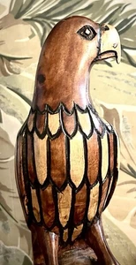 11,5 Zoll MAJESTÄTISCHER ZWEIFARBIGER geschnitzter Holzadler! Schöne Handarbeit! MUST SEE - Bild 1 von 5