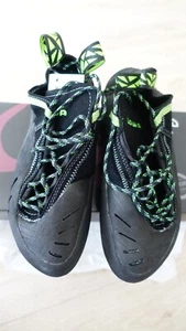 Lowa Unisex Kletterschuhe / Boulderschuhe ROCKET LACING, Neu in OVP, UK 7, EU 39 - Bild 1 von 4