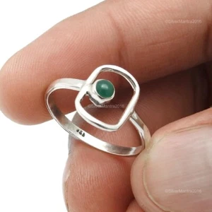 Natural Green Onyx Solid Silver Band Statement Wife Promise Ring Jewelry Size 9 - Picture 1 of 9