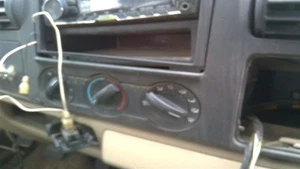 Temperature Control With AC Manual Fits 05-07 FORD F250SD PICKUP 27981592 - Picture 1 of 9